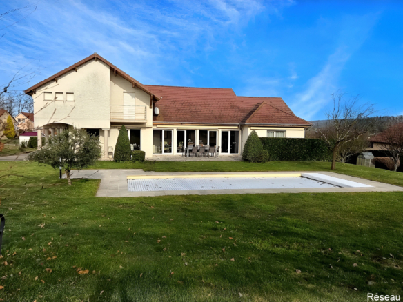 Geneuille – Villa – 274m²