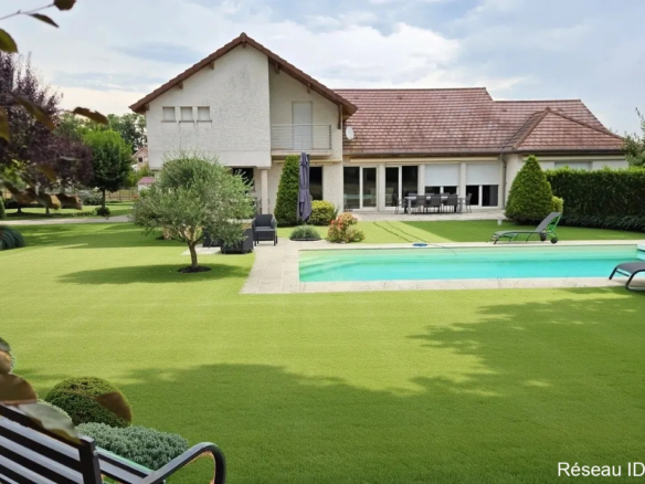 Cussey sur l ognon – Villa – 274m²